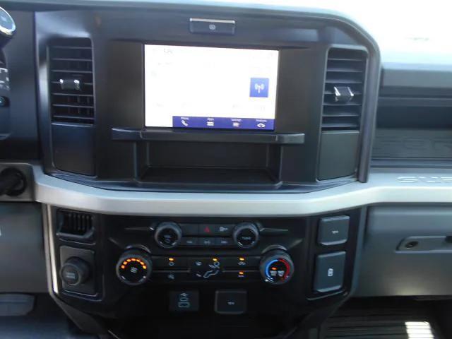 new 2025 Ford F-450 car, priced at $70,570