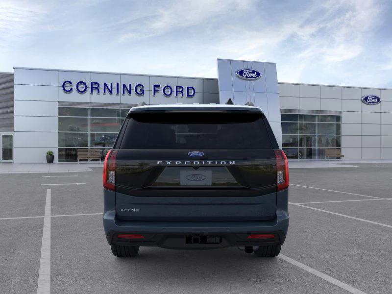 new 2025 Ford Expedition car, priced at $74,130