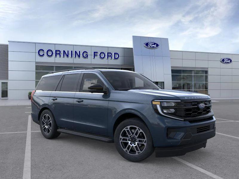 new 2025 Ford Expedition car, priced at $74,130