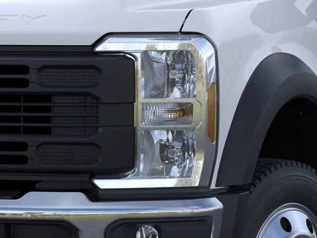 new 2025 Ford F-450 car, priced at $68,385