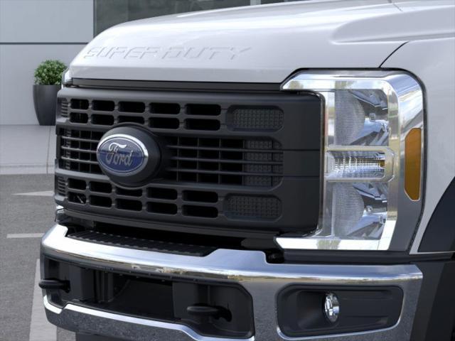 new 2025 Ford F-450 car, priced at $68,385
