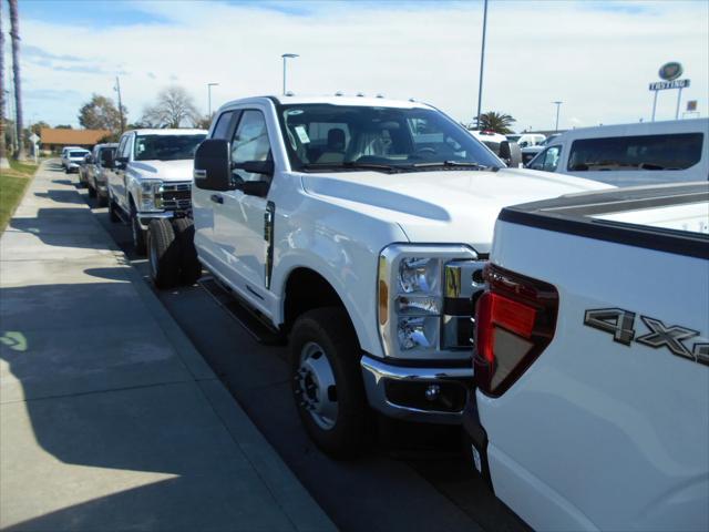 new 2025 Ford F-350 car, priced at $72,000