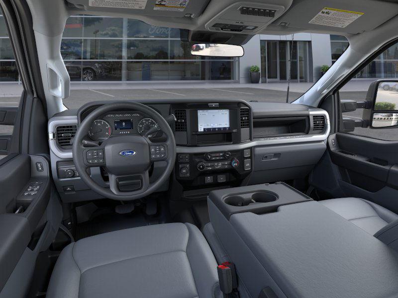 new 2025 Ford F-450 car, priced at $101,000