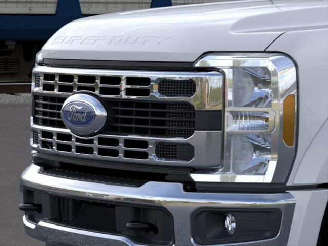 new 2025 Ford F-450 car, priced at $74,720