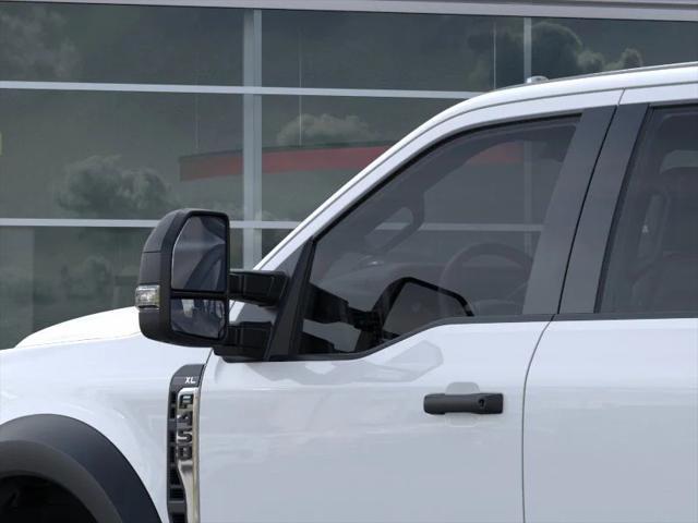 new 2025 Ford F-450 car, priced at $73,060
