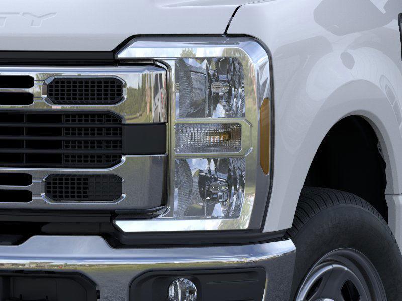 new 2025 Ford F-350 car, priced at $86,645