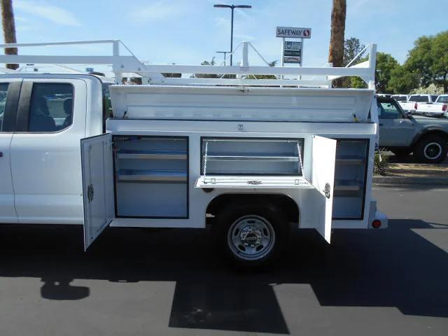 new 2025 Ford F-250 car, priced at $65,895