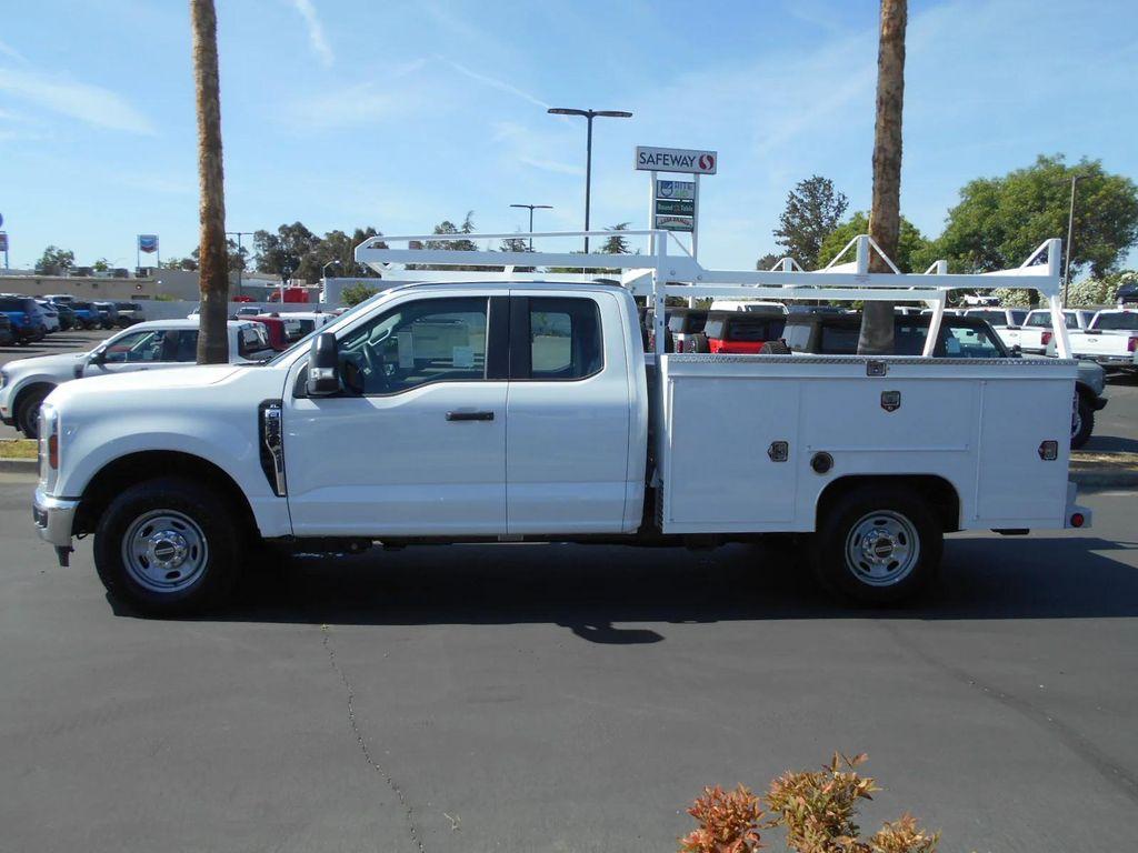new 2025 Ford F-250 car, priced at $65,895