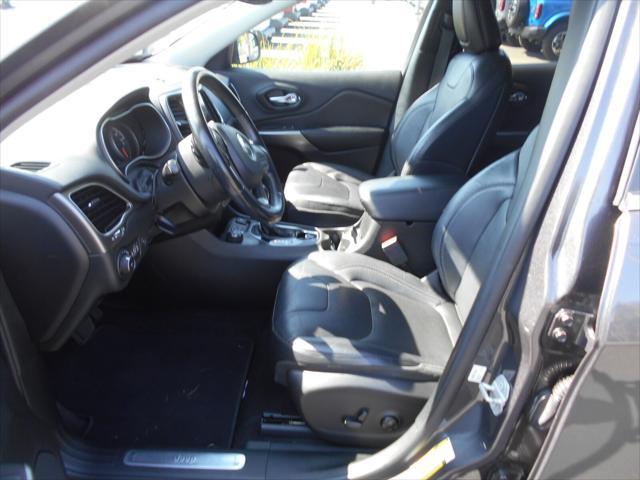 used 2020 Jeep Cherokee car, priced at $16,995