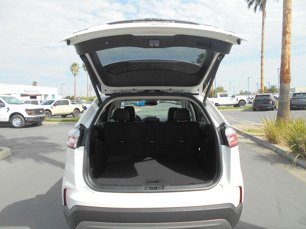 used 2023 Ford Edge car, priced at $30,995