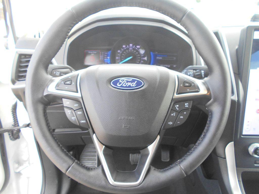 used 2023 Ford Edge car, priced at $30,995
