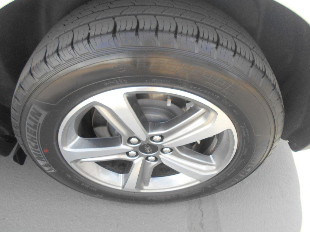 used 2023 Ford Edge car, priced at $30,995
