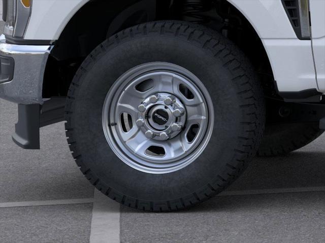 new 2025 Ford F-350 car, priced at $64,880