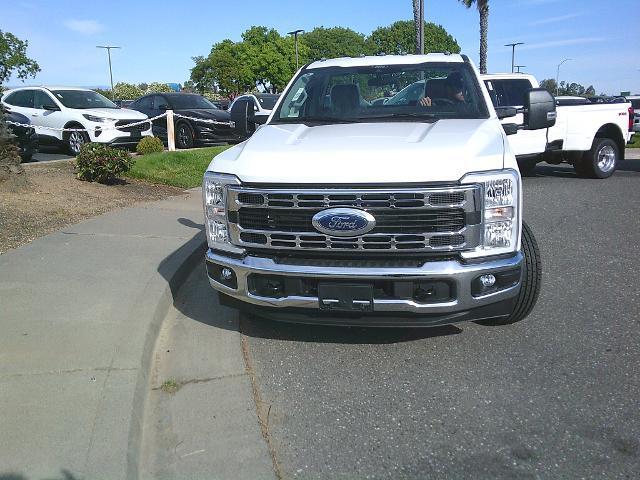 new 2024 Ford F-350 car, priced at $62,825