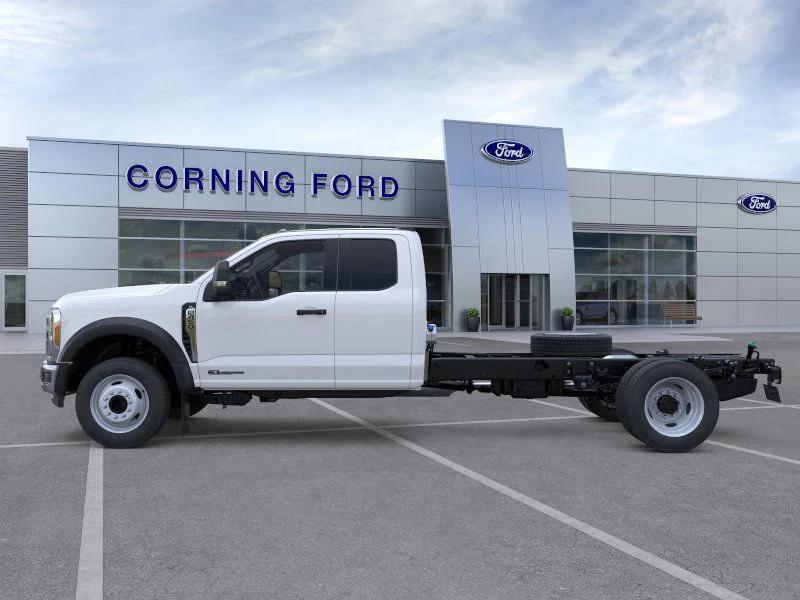 new 2025 Ford F-450 car, priced at $72,330