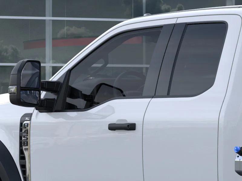 new 2025 Ford F-450 car, priced at $72,330