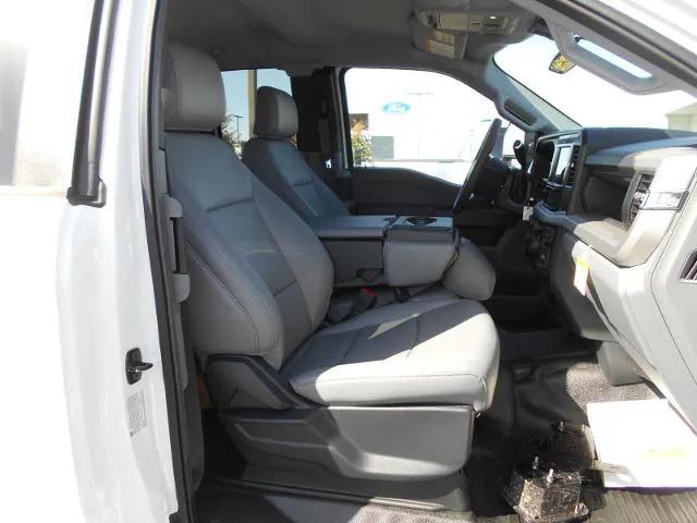 new 2025 Ford F-350 car, priced at $77,620
