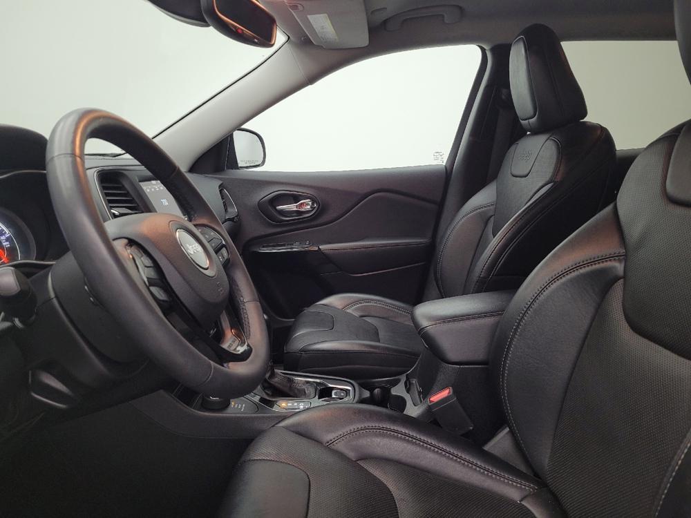 used 2023 Jeep Cherokee car, priced at $25,495