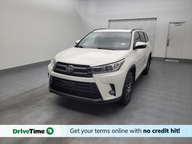 used 2017 Toyota Highlander car, priced at $23,395