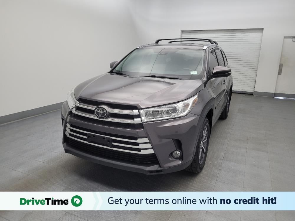 used 2019 Toyota Highlander car, priced at $24,395