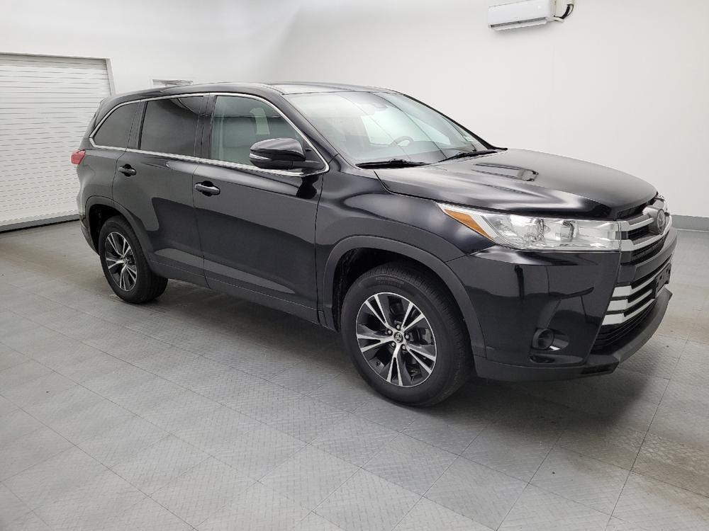 used 2019 Toyota Highlander car, priced at $21,395