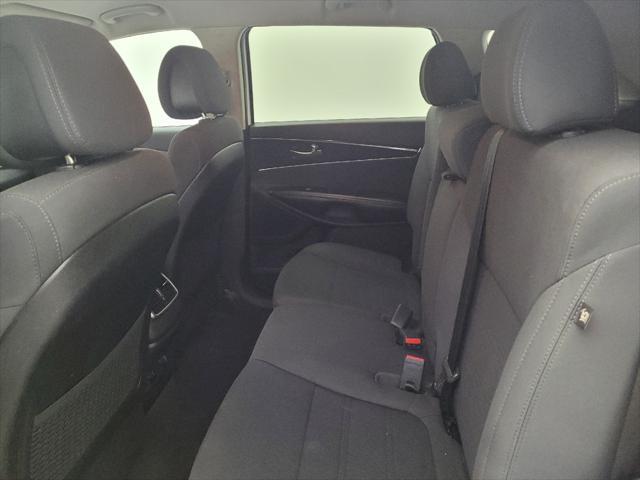 used 2016 Kia Sorento car, priced at $16,495