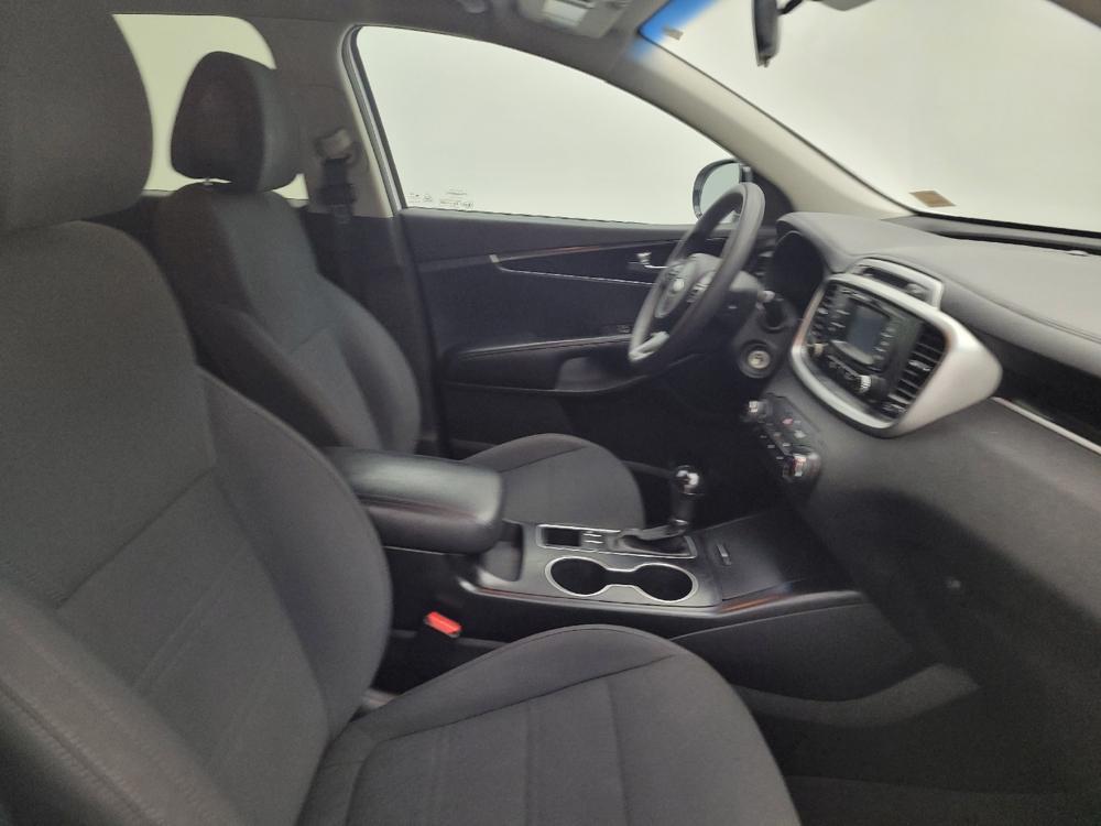 used 2016 Kia Sorento car, priced at $15,995