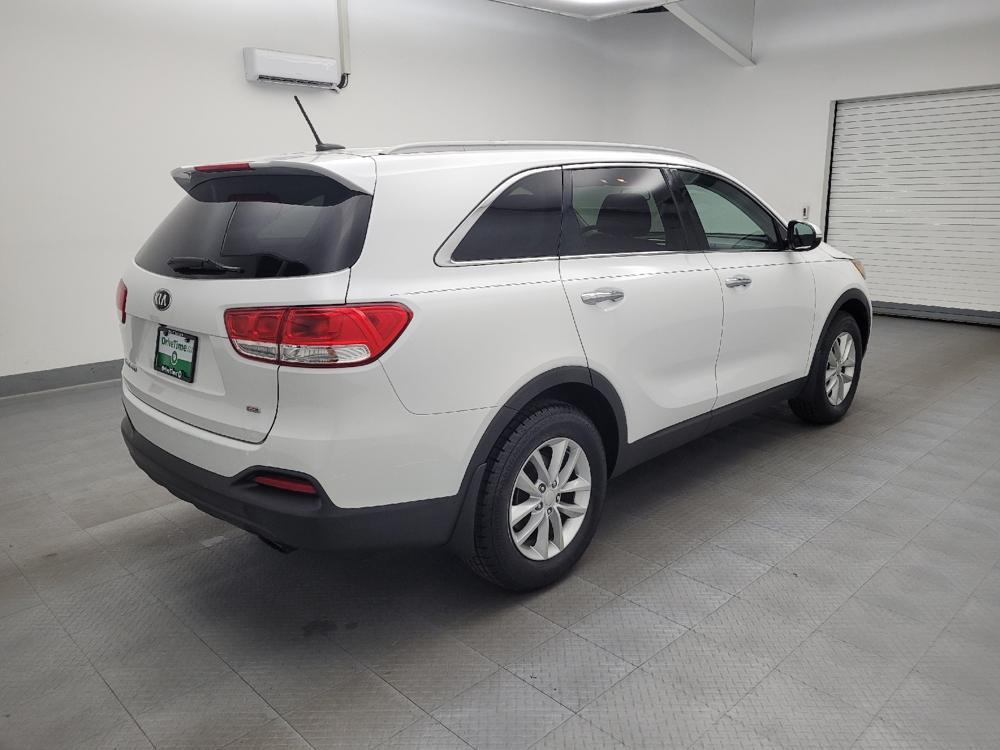 used 2016 Kia Sorento car, priced at $15,995