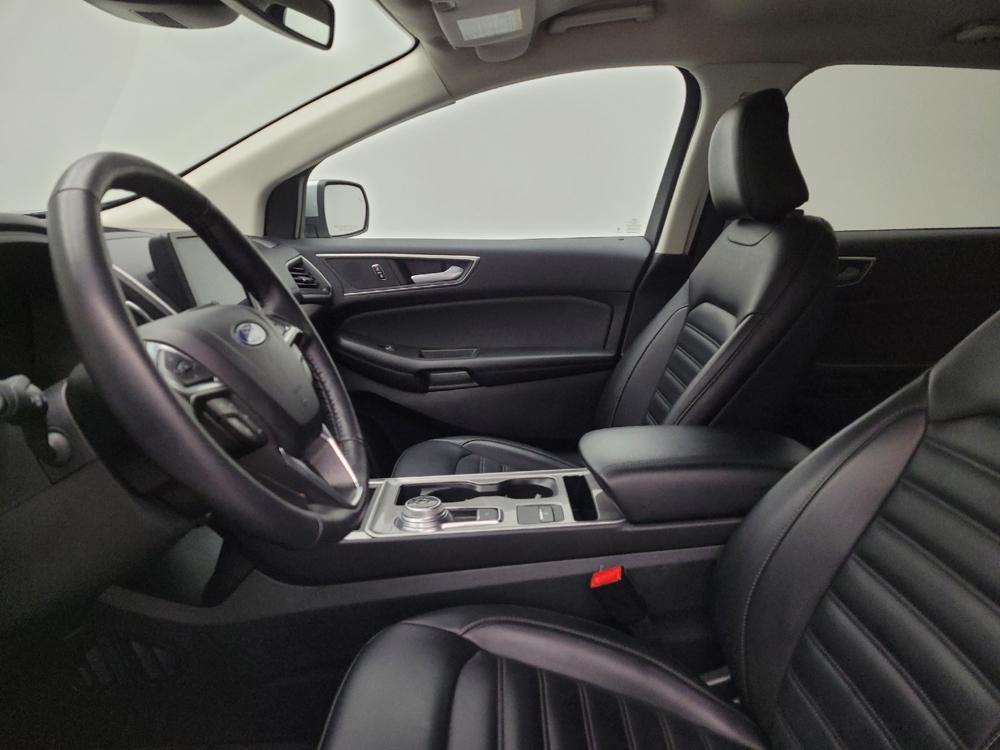 used 2024 Ford Edge car, priced at $24,995