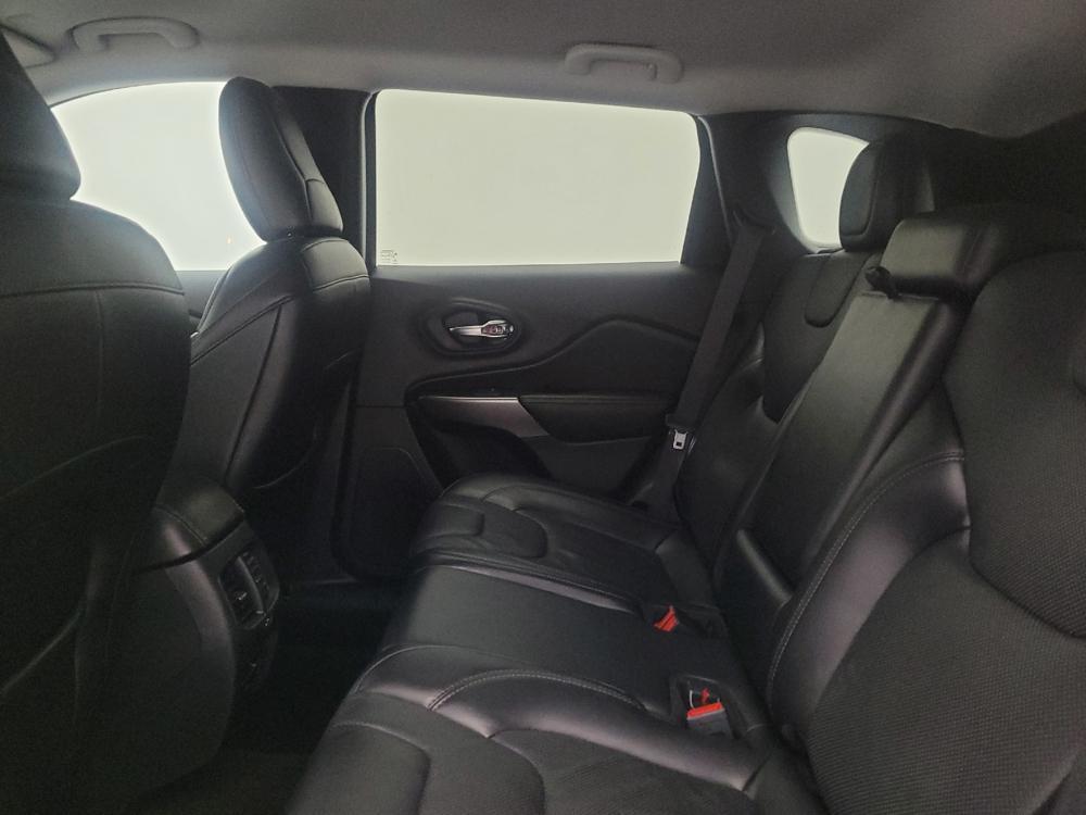 used 2020 Jeep Cherokee car, priced at $21,895