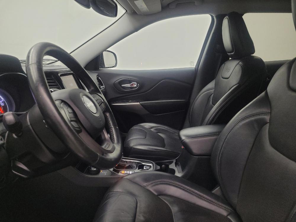 used 2020 Jeep Cherokee car, priced at $21,895