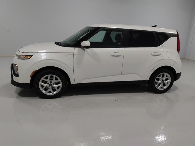 used 2021 Kia Soul car, priced at $16,995