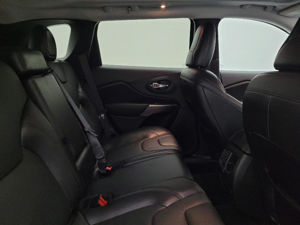 used 2020 Jeep Cherokee car, priced at $23,695