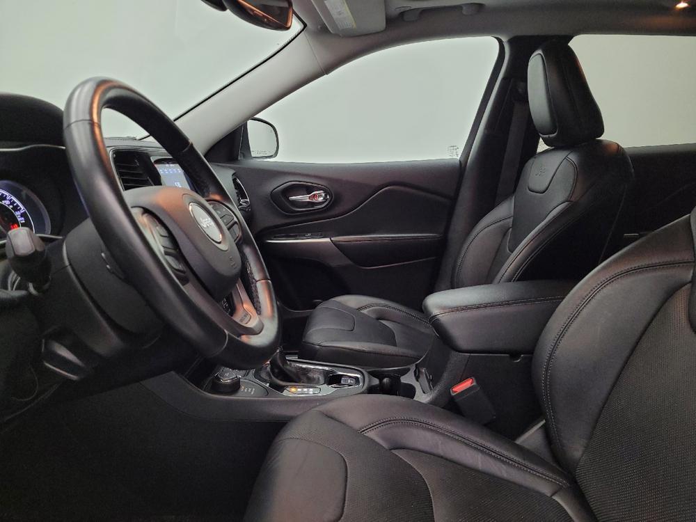 used 2020 Jeep Cherokee car, priced at $23,695