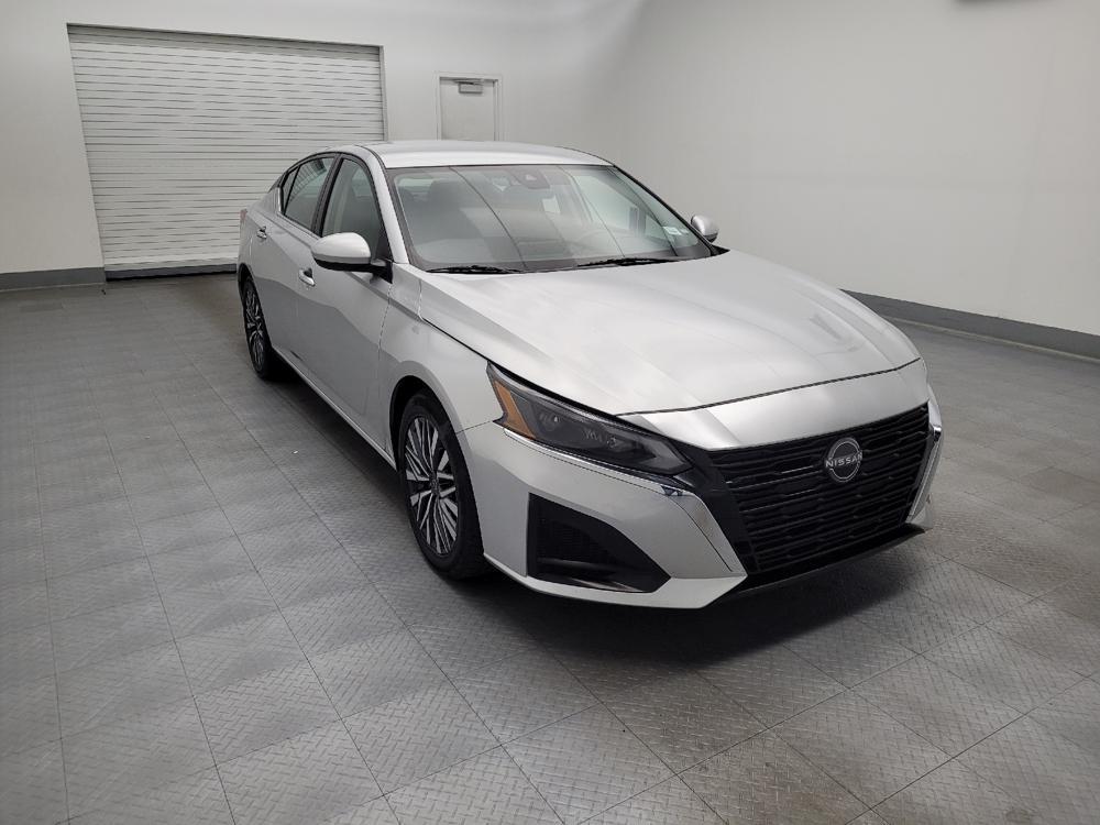 used 2023 Nissan Altima car, priced at $21,095