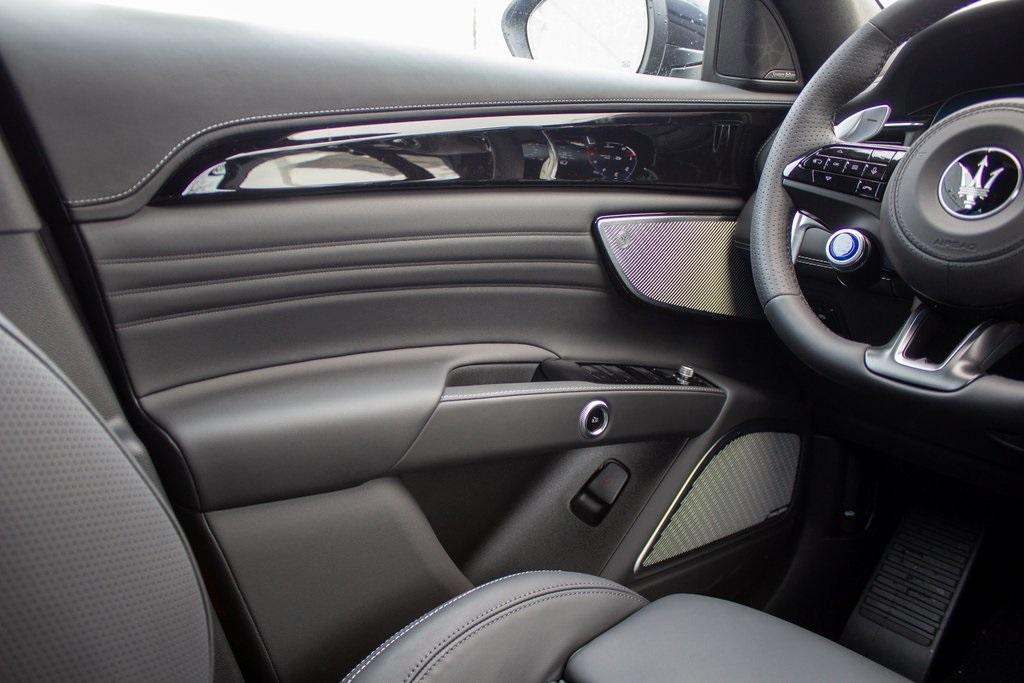 new 2025 Maserati Grecale car, priced at $84,105