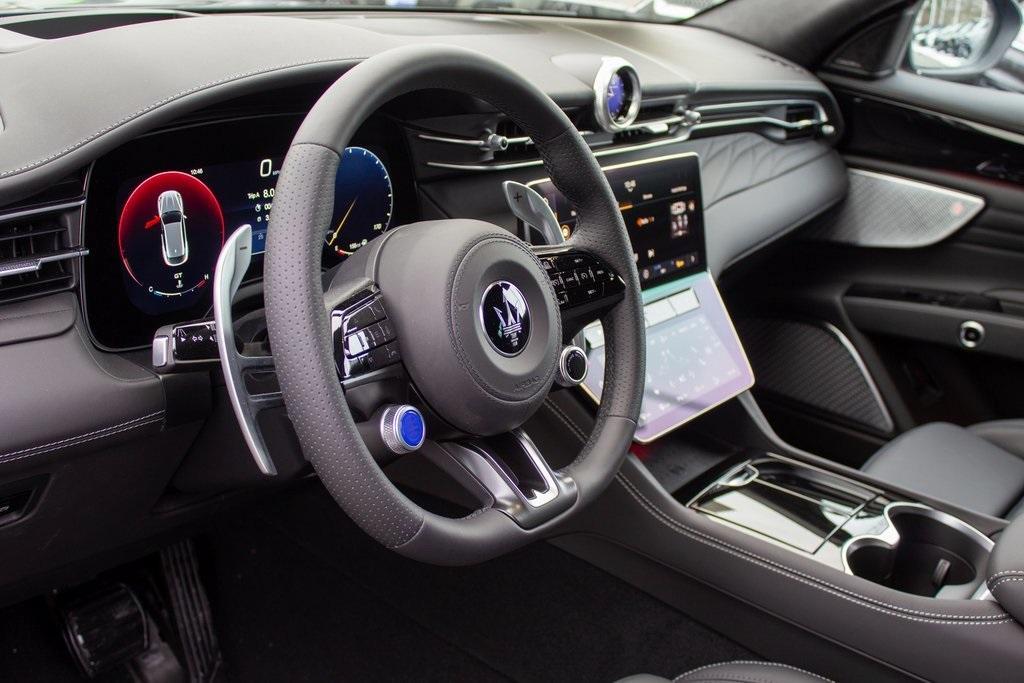 new 2025 Maserati Grecale car, priced at $84,105