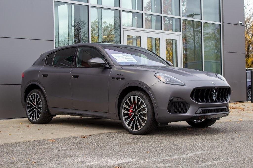 new 2025 Maserati Grecale car, priced at $104,565