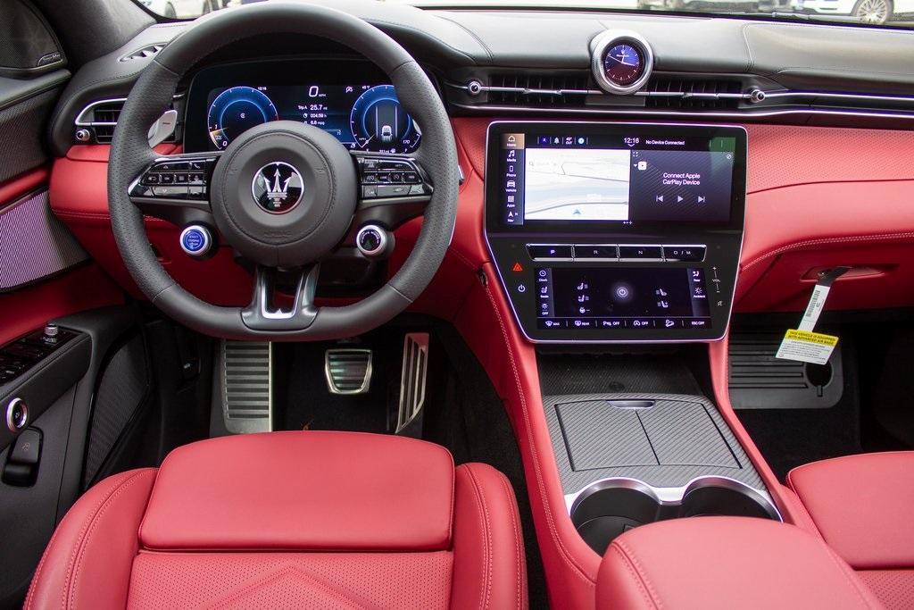 new 2025 Maserati Grecale car, priced at $104,565