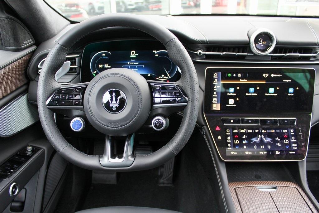 new 2025 Maserati Grecale Folgore car, priced at $109,555