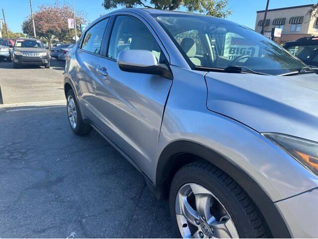 used 2018 Honda HR-V car, priced at $10,997