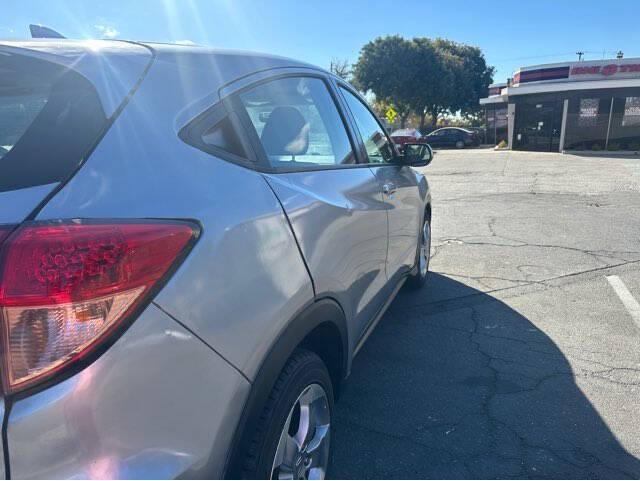 used 2018 Honda HR-V car, priced at $10,997