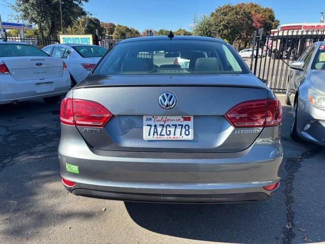 used 2013 Volkswagen Jetta Hybrid car, priced at $9,497