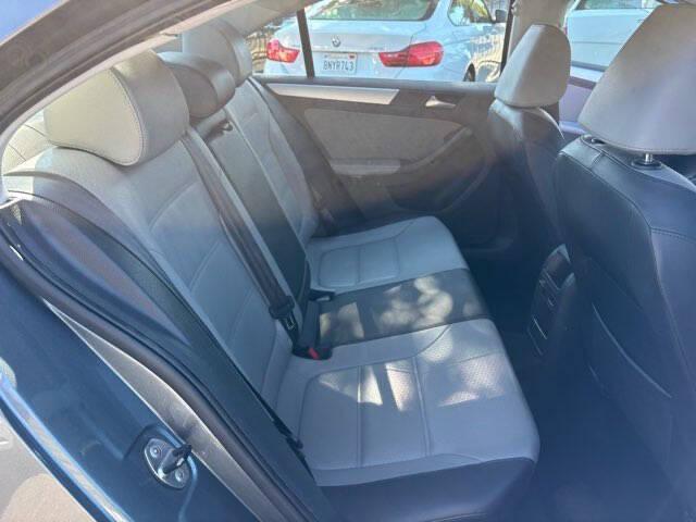 used 2013 Volkswagen Jetta Hybrid car, priced at $9,497