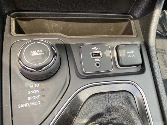 used 2022 Jeep Cherokee car, priced at $27,924