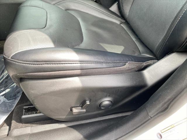 used 2022 Jeep Cherokee car, priced at $27,924