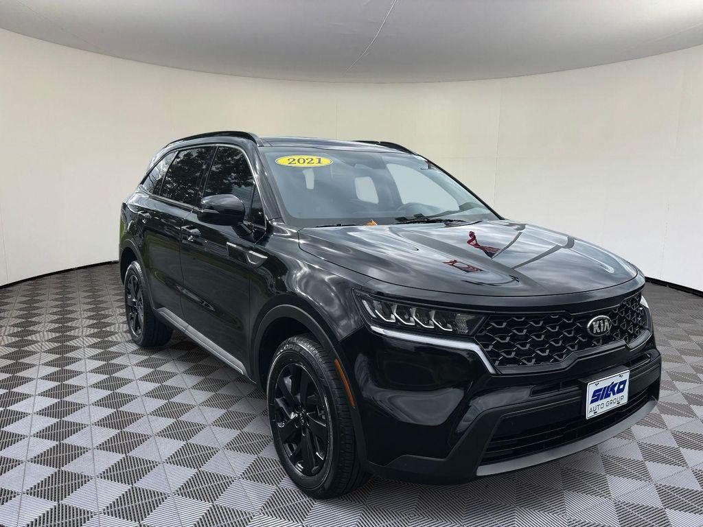 used 2021 Kia Sorento car, priced at $22,888