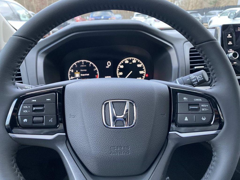 new 2026 Honda Odyssey car, priced at $44,745