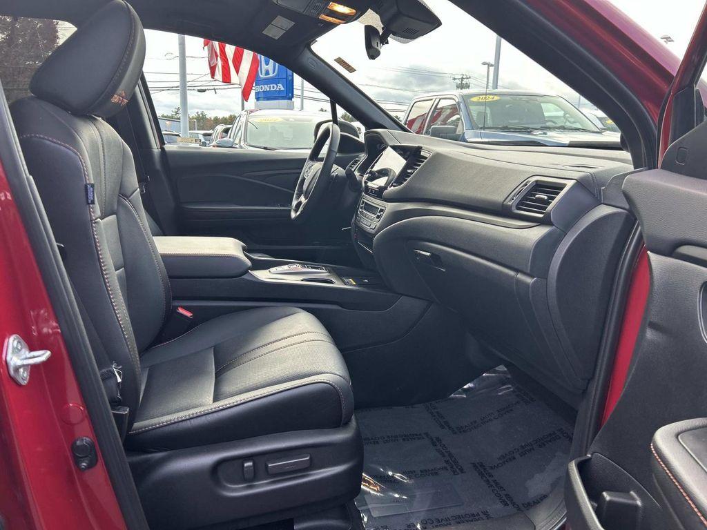 used 2024 Honda Passport car, priced at $36,150