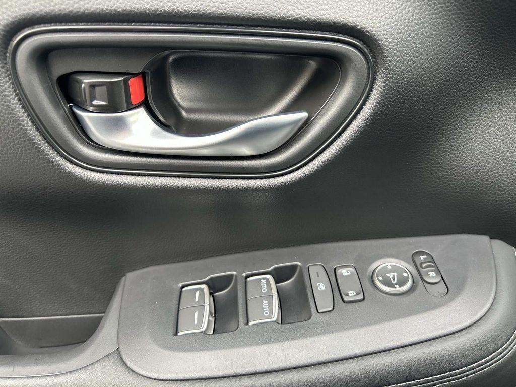 used 2026 Honda HR-V car, priced at $32,184